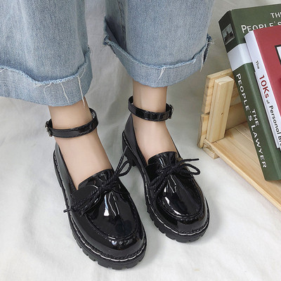 Mocasini de dama in negru cu curea si sireturi - doua modele