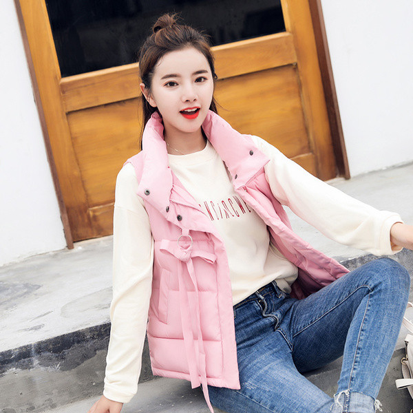 Μοντέρνο μοντέλο  γυναικείο γιλέκο σε διάφορα χρώματα