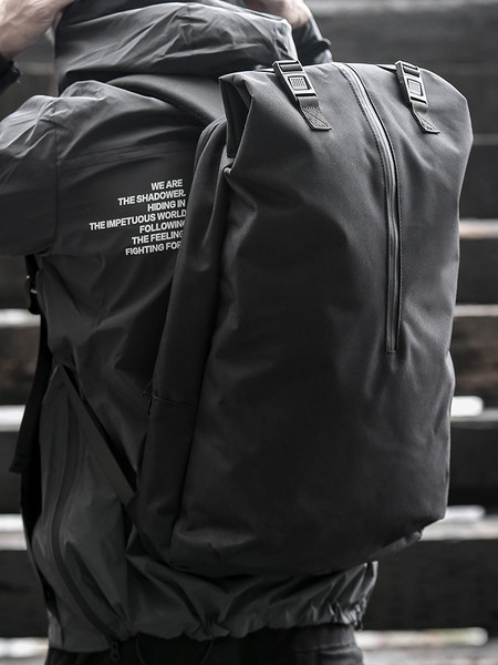 Férfi sport hátizsák fekete és szürke színben