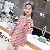 Modern gyerektunika nyitott vállú, széles ujjú