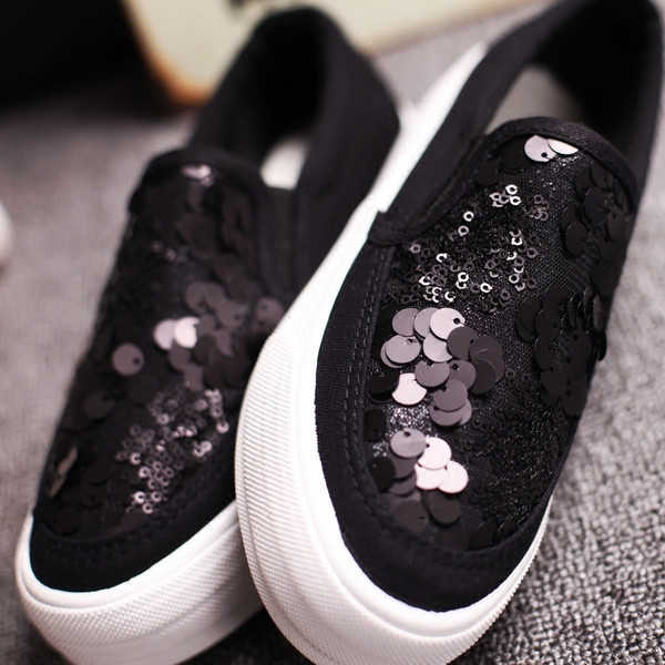 Mocasini casual dama cu paiete in alb si negru