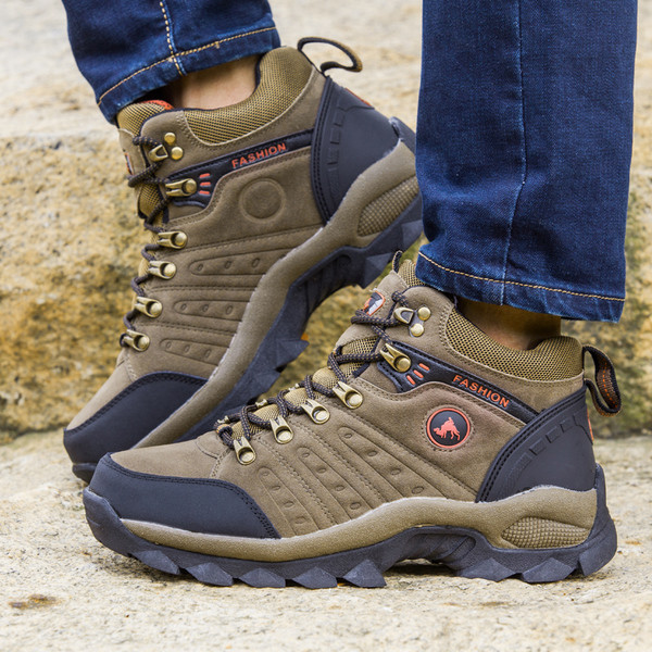 Férfi túracipő több színben