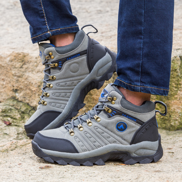 Férfi túracipő több színben