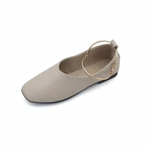 Lezser női mokaszin fém pánttal, két színben