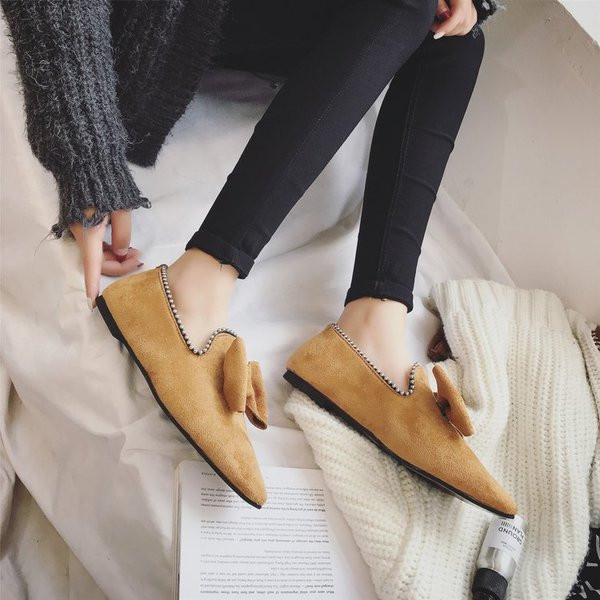 Mocasini de dama cu panglica si decor metalic in negru si maro