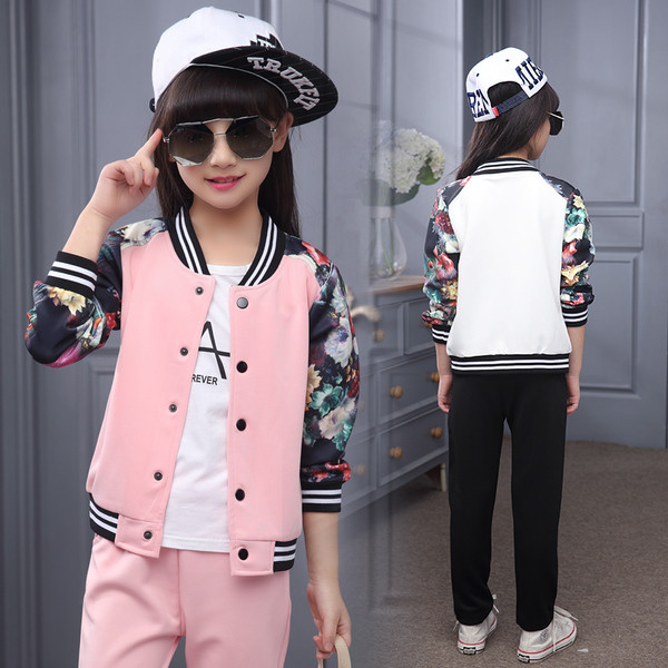 Set jachetă sport pentru copii cu motive florale și trening simplu