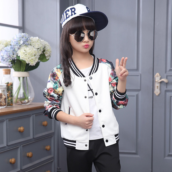 Set jachetă sport pentru copii cu motive florale și trening simplu