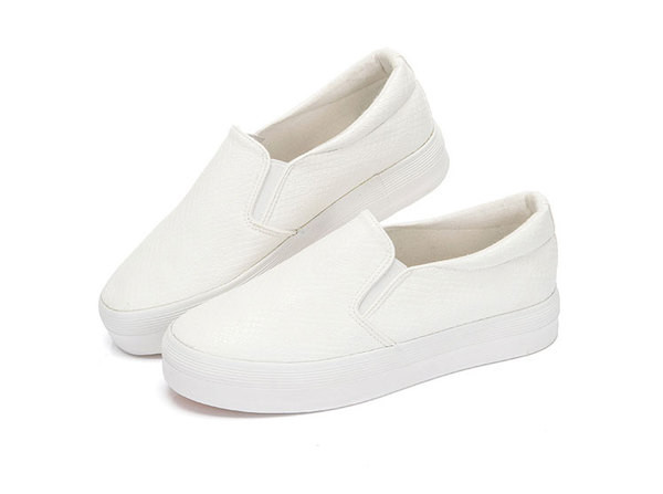 Mocasini de dama sport si casual din piele ecologica in alb si negru - doua modele