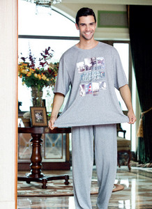 Мъжка пижама широк модел - тениска с щампа и дълъг панталон