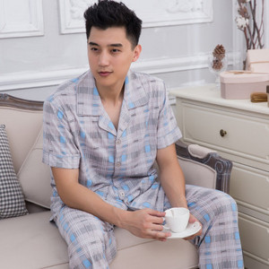 Мъжка пижама от две части в няколко модела