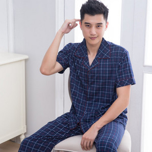 Мъжка пижама от две части в няколко модела