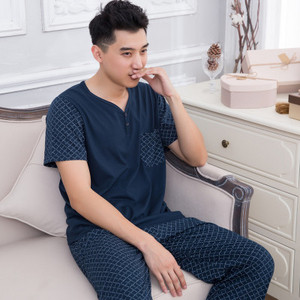 Мъжка пижама от две части в няколко модела