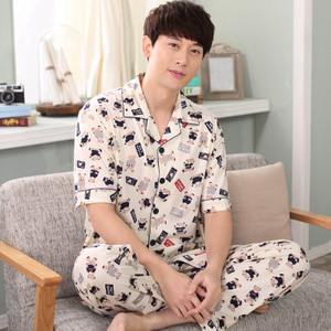 Мъжка пижама в няколко цвята и модела