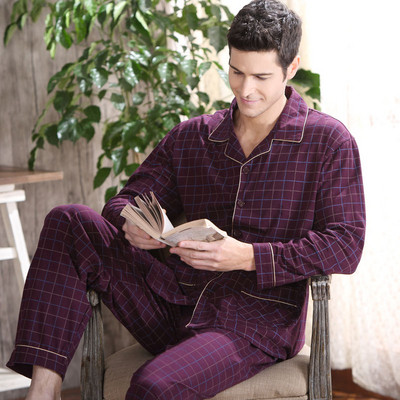 Pijamale bărbați în două părți - top cu mâneci lungi și fund lung