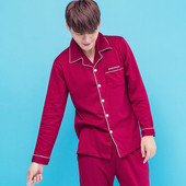 Pijamale subțiri pentru bărbați - top cu mâneci lungi și pantaloni lungi