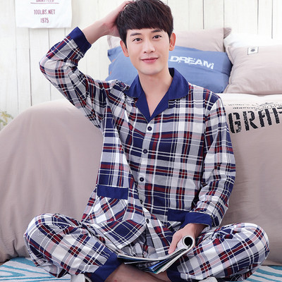 Pijamale subțiri pentru bărbați - top cu mâneci lungi și pantaloni lungi