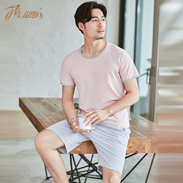 Мъжка пижама в три цвята - тениска с О-образна яка и къси панталони