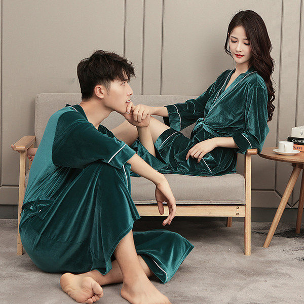 Халат за мъже и жени в няколко цвята