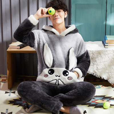 Мъжка мека пижама в няколко модела с 3D елементи