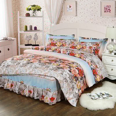 Lenjerie de pat în patru părți cu model floral