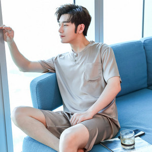 Мъжка изчистена пижама от две части