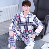 Мъжка плътна пижама в тъмни и светли цветове