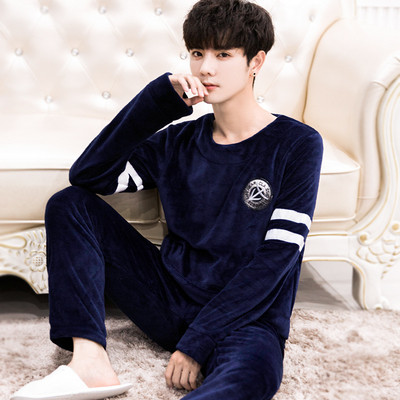 Мъжка зимна пижама в няколко модела