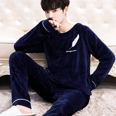 Мъжка зимна пижама в няколко модела