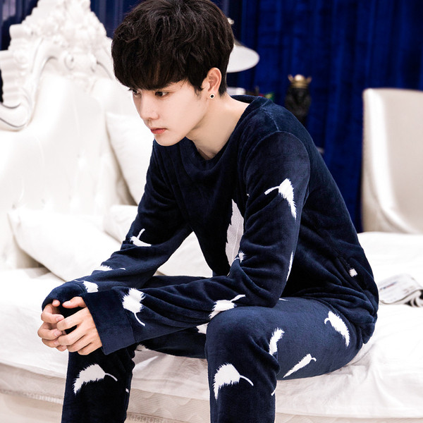 Мъжка зимна пижама в няколко модела