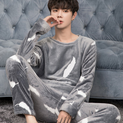 Мъжка мека пижама от две части в няколко модела