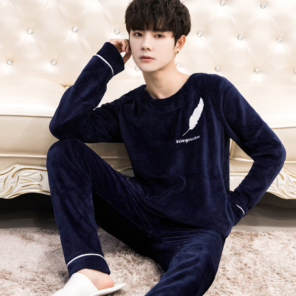 Мъжка мека пижама от две части в няколко модела