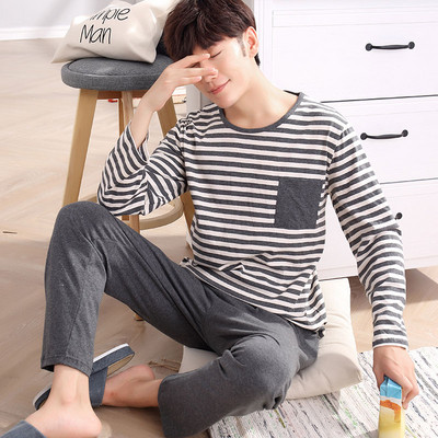 Мъжка пижама в различни модели с щампа