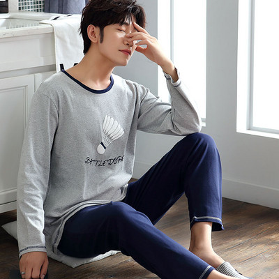 Мъжка пижама в различни модели с щампа