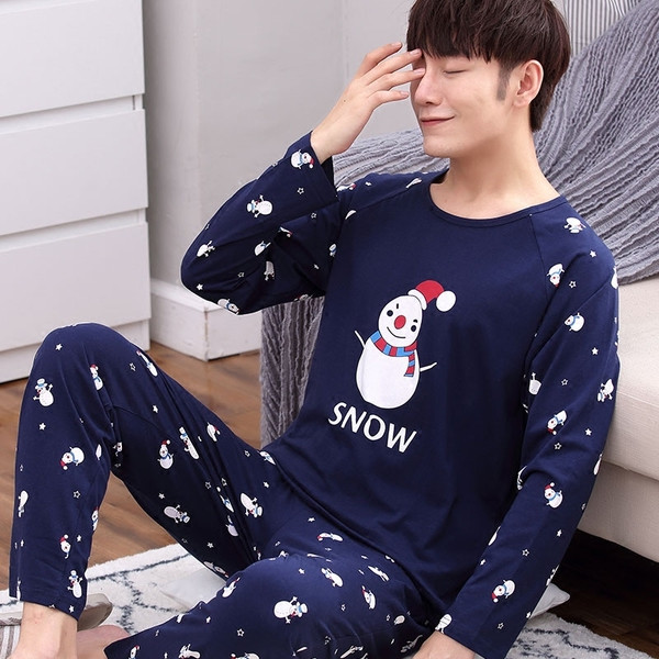 Мъжка пижама в различни модели с щампа