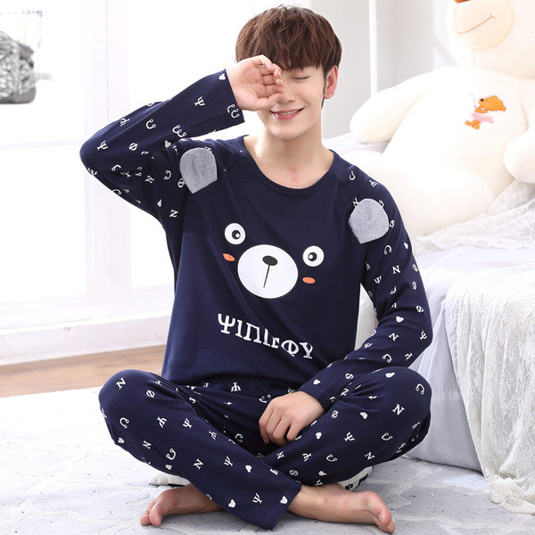 Мъжка пижама в няколко цвята с декоративен джоб