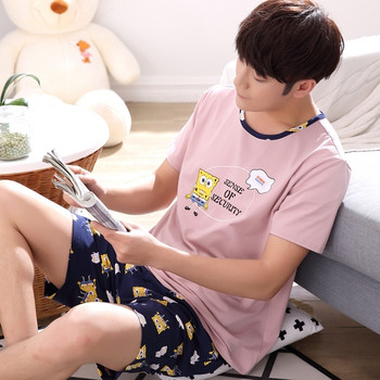 Мъжка пижама - тениска с щампа и шорти с щампа