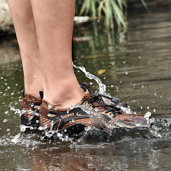 Velúrból készült hálós túrabakancs többféle színben