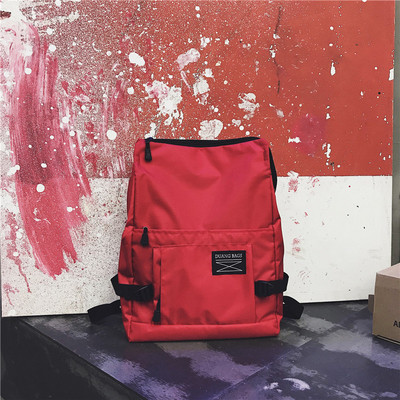 Мъжка раница в четири цвята с преден джоб