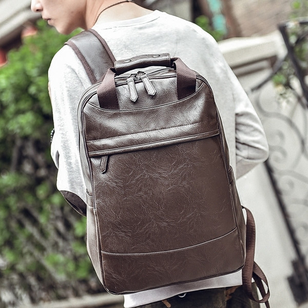 Öko bőrből készült férfi hátizsák fekete és barna színben