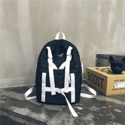 Спортна раница с бродерия в няколко цвята подходяща за мъже и жени