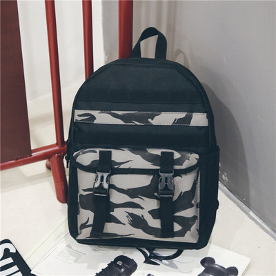 Мъжка раница с камуфлажни мотиви в четири цвята