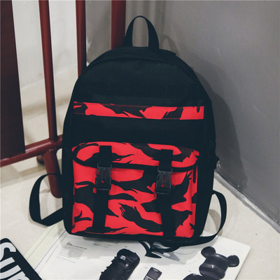 Мъжка раница с камуфлажни мотиви в четири цвята