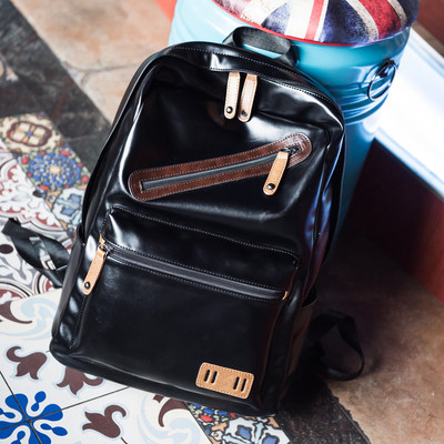 Rucsac confortabil pentru bărbați din piele ecologică de culoare neagră