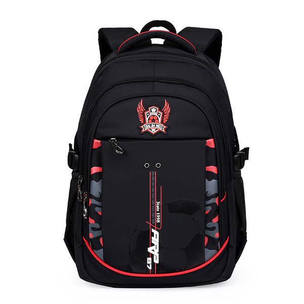 Kényelmes férfi hátizsák terepszínű motívumokkal és fekete díszítéssel