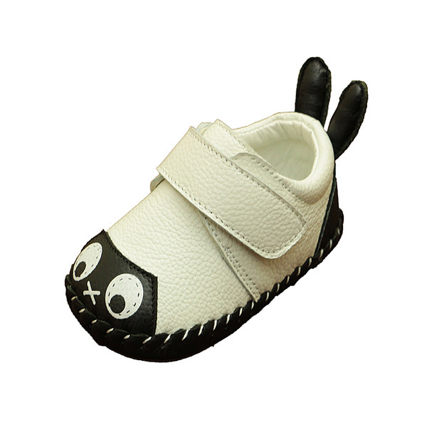 Бебешки обувки в три цвята от еко кожа