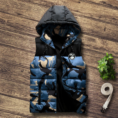 Модерен мъжки елек с качулка в няколко цвята 