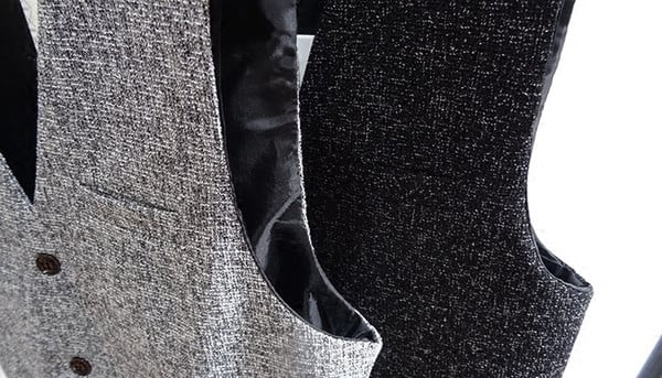 Стилен мъжки елек с V-образно деколте в два цвята 