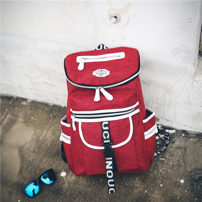 Rucsac practic pentru barbati cu multe buzunare in mai multe culori