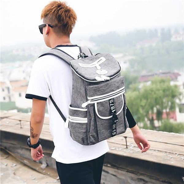 Rucsac practic pentru barbati cu multe buzunare in mai multe culori