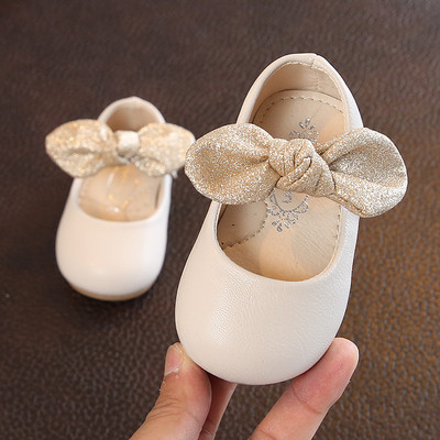 Бебешки детски обувки с панделка в три цвята